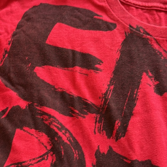 Emerica T-shirt red with black print size large - Picture 4 of 4